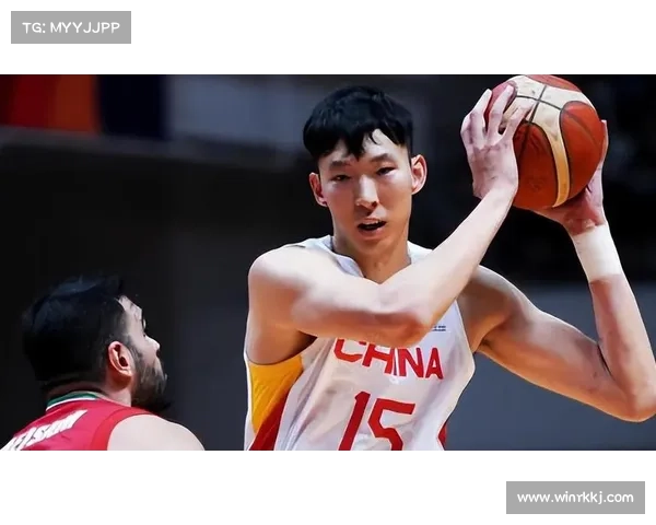 周琦加盟新疆时间引热议粉丝翘首以盼期待王者归来再创辉煌